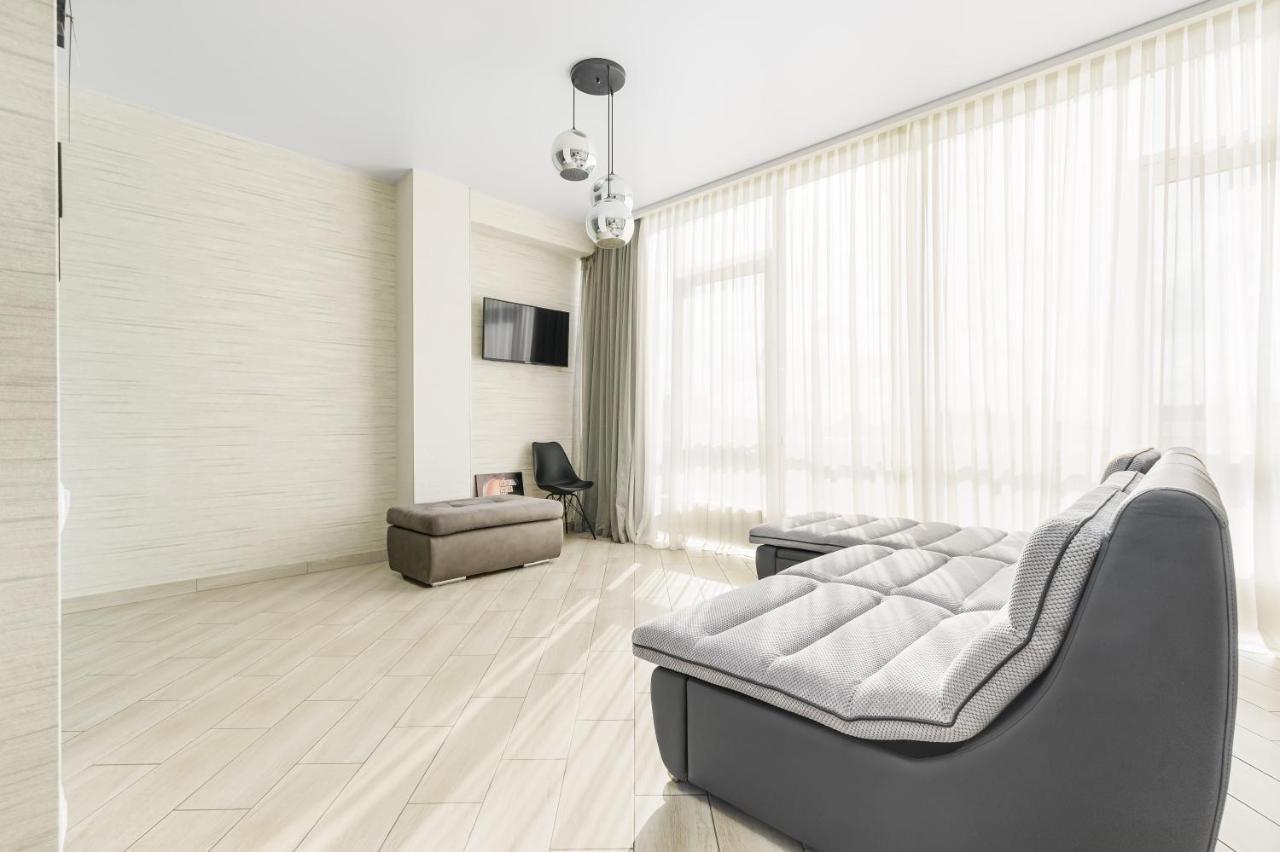 Gagarin Plaza 1-Bedroom Apartment Одесса Экстерьер фото